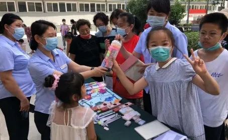 儿童节丨当摊主，绘画，拼积木…… qianyi千亿平台（中国）集团“小业主们”花式庆“六一”！